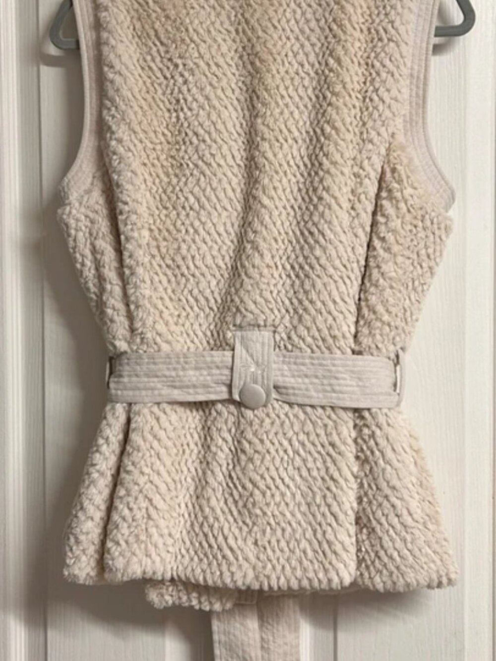 Cream Faux Fur Teddy Belted Gilet – Size M - Picture 2 of 5